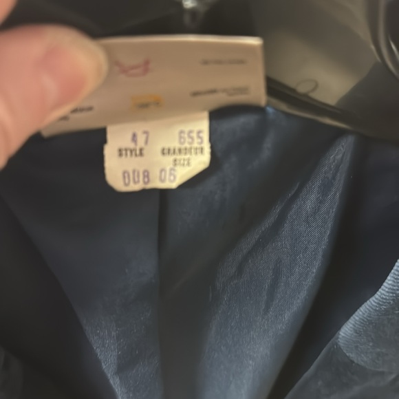 232 // Blue Velvet Blazer - lined and fabulous - Picture 5 of 5